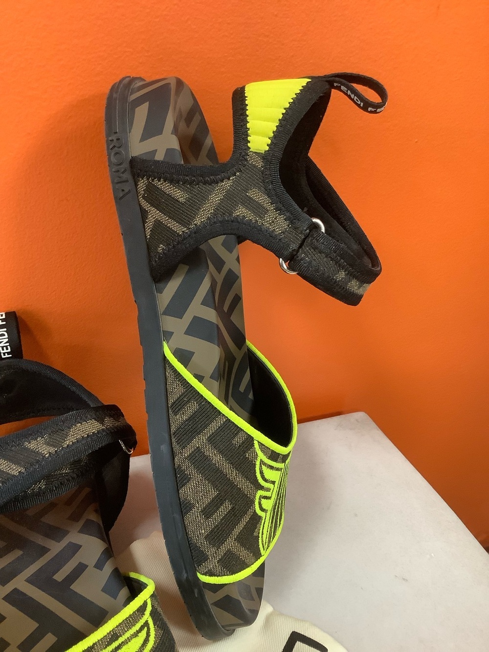 Fendi Monogram Flat Sandals - Picture 8 of 10